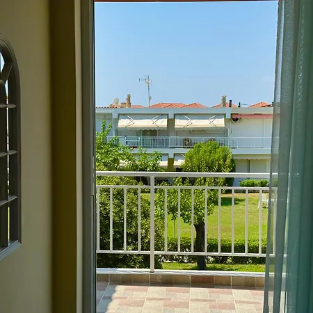 Holiday home Garden House Gerakini